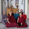Group photo of Venerable Chodron and chenrezig retreatants in 2007.