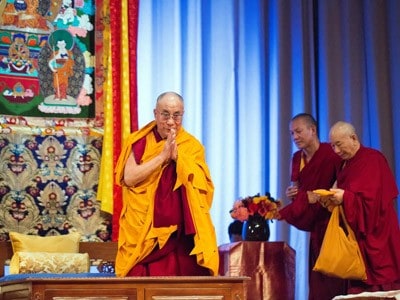 قداسة الدالاي لاما.
