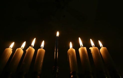 Manora candles