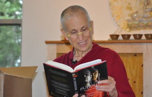 आदरणीय Thubten Chodron ले Abbey's YouTube च्यानलमा Bodhisattvaa's Breakfast Corner को लागि नयाँ पुस्तकबाट पढ्नुहुन्छ।