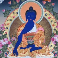 Niebieski Budda medycyny z prawą ręką wyciągniętą na kolanie i lewą ręką trzymającą miskę na jałmużnę z nektarem.
